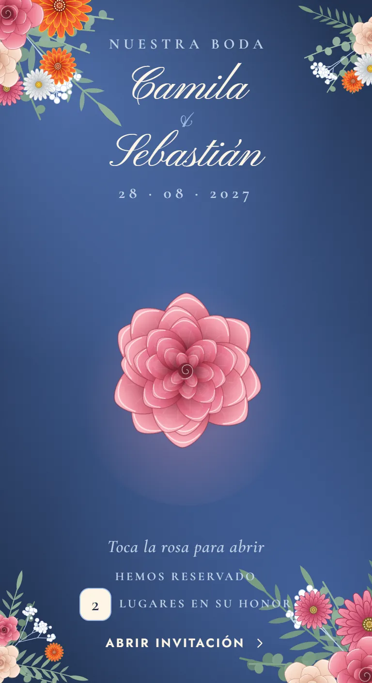 Una rosa cerrada sobre azul marino, entre gerberas y margaritas, con sus nombres